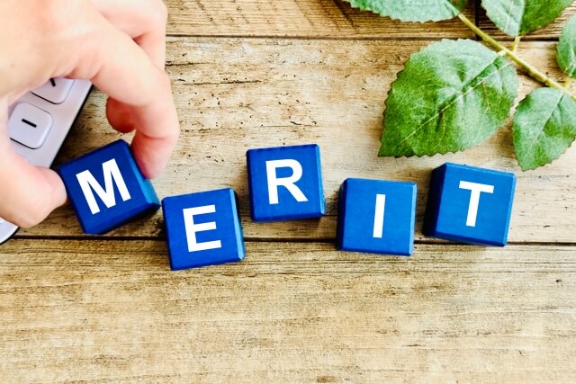 食品事業の開業支援コンサルへ相談するメリットとは